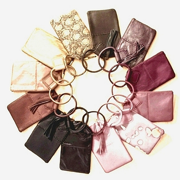 NWT HOBO Eggplant 'Sable' Leather Wristlet with Wanderlust Lining - Picture 6 of 8